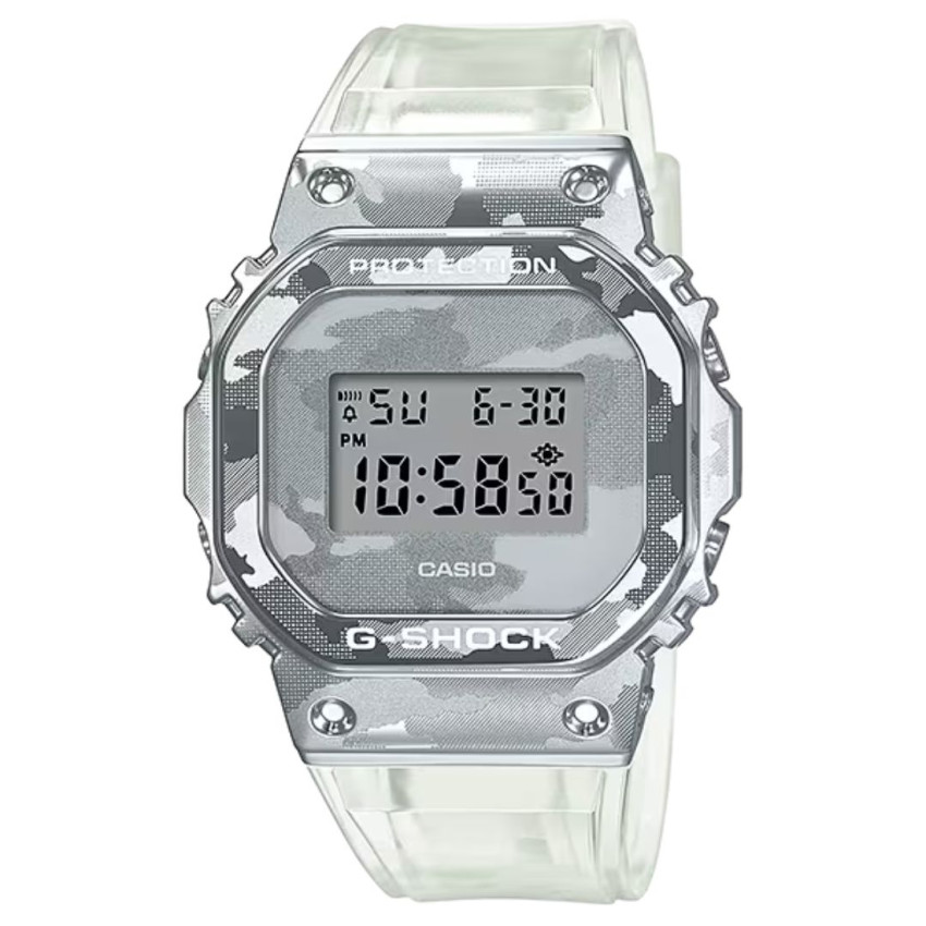 Годинник CASIO GM-5600SCM-1ER